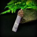 Ręcznie robiony wisiorek z ametystem w technice wire wrapping - miedziany i oksydowany