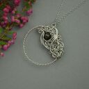 Wisiorek koło obsydian złocisty kółko wire wrapping stal