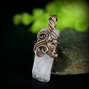 Wisiorek z różowym kwarcem - miedziany wire wrapping