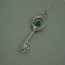 Wisiorek klucz zielony onyks wire wrapping kluczyk