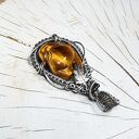 Lisek z tygrysiego oka s223 - ręcznie robiony wisiorek wire wrapping z srebra 999