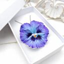 Naszyjnik z bratkiem - kwiatowa biżuteria handmade
