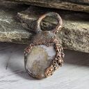 Wisior malowany miedzią