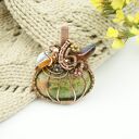 Wisiorek z unakitem - dynia