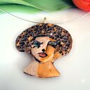 Ceramiczny wisior z kolekcji KOBIETA - handmade Pracownia Blue