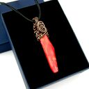 Wisiorek z koralem - handmade wire wrapping z miedzi