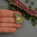 Wisiorek z labradorytem - wire wrap romantyczny prezent dla niej