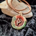 Ceramiczny wisior amulet - Runa Wunjo (Radość i Szczęście) na rzemieniu
