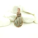 Krzemień pasiasty - wisiorek wire wrapping w miedzianej, oksydowanej oprawie
