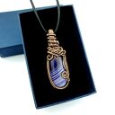 Wisiorek z fioletowym agatem w miedzianej oprawie wire wrapping