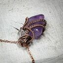 Ametyst z kryształem górskim - ręcznie robiony wisiorek z miedzi wire wrapping