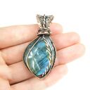 Wisiorek z labradorytem - wire wrapping, miedziana oprawa (ok. 5,5 cm)