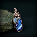 Wisiorek z niebieskim agatem wire wrapping