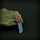 Wisiorek z kyanitem - wire wrapping z miedzi