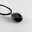 Czarny wisiorek XS w metalowej siateczce - szklana kropla boho (handmade)