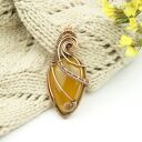Agat brazylijski - miedziany wisiorek wire wrapping (oksydowany) w kształcie łezki