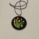 Ręcznie haftowany wisior DLA LUIZY