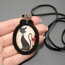 wisiorek sutasz z kotem