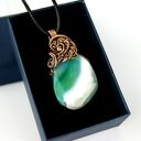 Zielony wisiorek wire wrapping z agatem