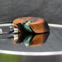 Wisiorek Wiśnia i Chalcedon - pirografia, minerał, naturalne drewno, handmade, biiżuteria, dla niej