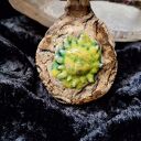 Ceramiczny naszyjnik - amulet Słońce na ozdobnym sznurku