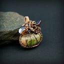 Wisiorek z unakitem - dynia