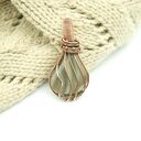 Krzemień pasiasty - wisiorek wire wrapping w miedzianej, oksydowanej oprawie