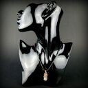 Wisiorek z kamieniem księżycowym - miedziany wire wrapping