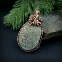 Wisiorek z kwarcem tytanowym - miedziany wire wrapping z hematytami