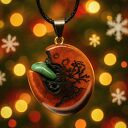 Wisiorek Wiśnia i Chalcedon pirografia, minerał, naturalne drewno, handmade