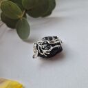 Wisior do zawieszenia na łańcuszek ewentualnie rzemyk sprzedawany jest solo. Turmalin, zwłaszcza cza