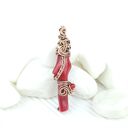Wisiorek z koralem w miedzianej oprawie - ręczne wire wrapping