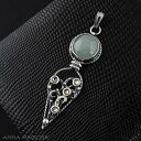 Pastelowe pnącze - srebrny wisior z amazonitem i kryształkami Swarovskiego