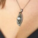 Magiczny wisior z kamieniem księżycowym