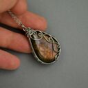 Wisiorek z labradorytem wire wrapping stal chirurgiczna labradoryt