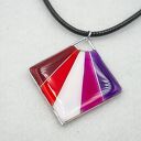 Wisiorek Lesbian Pride z żywicy - ręcznie robiona biżuteria LGBT