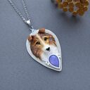 Zawieszka z psem owczarek szkocki i jadeitem