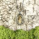Szklany medalion elipsa z kwiatostanem nostrzyka - wisiorek Tiffany handmade
