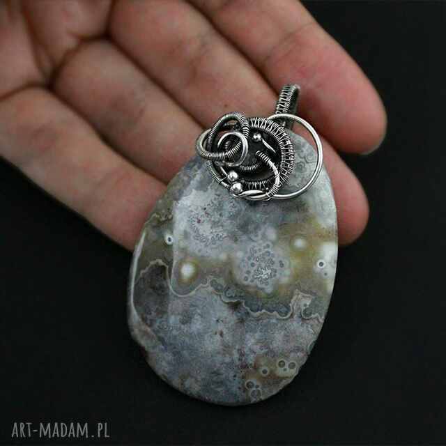 Kalama - duży wisior z agatem, wire-wrapping