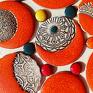 pomarańczowy wisiorek na rzemieniu jubilerskim niezwykły naszyjnik na jesienne moda handmade