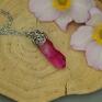 Wisiorek różowy ze szpicem wire wrapping szpic sopel - kryształ talizman