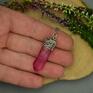 wisiorki wisiorek talizman różowy kryształ górski ze szpicem wire wrapping