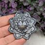 srebrne wisiorki wisiorek mandala ze srebrnym kryształem kryształ swarovski