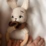 zabawki: Gryzak klonowy króliczek beż - szydełkowy gryzaczek królik