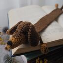 Czekoladowy Jamnik - zakładka do książki szydełkowana handmade