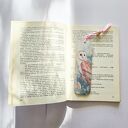 Zakładka do książki "Mądra jak sowa" - drewniana, pastelowe kolory