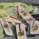 Drewniana zakładka do książki z decoupage i cytrynem (makrama)