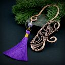 Ręczna zakładka do książki z ametystem i fioletowym chwostem (wire wrapping)