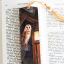 Drewniana zakładka do książki z kocią czarownicą