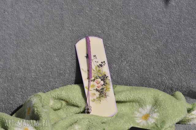 Zakładka do książki - zdobiona metodą decoupage